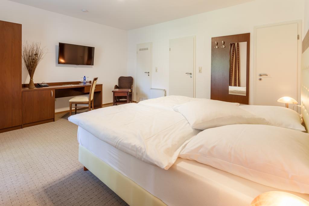 Landhotel Zur Linde Verden  Zimmer foto